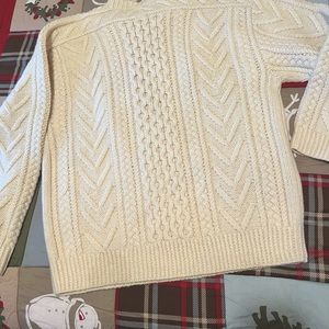 XL 100% Wool Northern Apparel hand knitted sweater, Bought in Iceland!